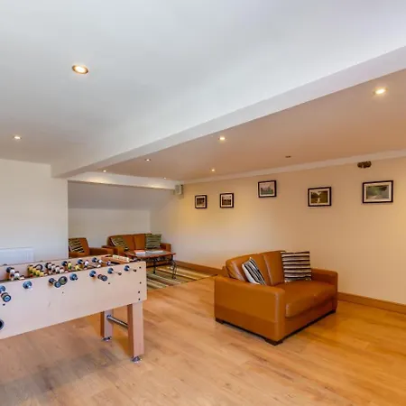 2 Bed In Isel Oc-s32076